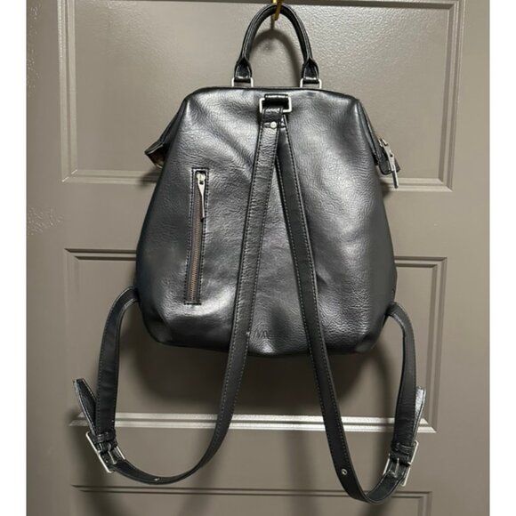Matt & Nat | Vegan Leather Backpack Vignelli Dwell Zip Around Handbag Unisex main image 6